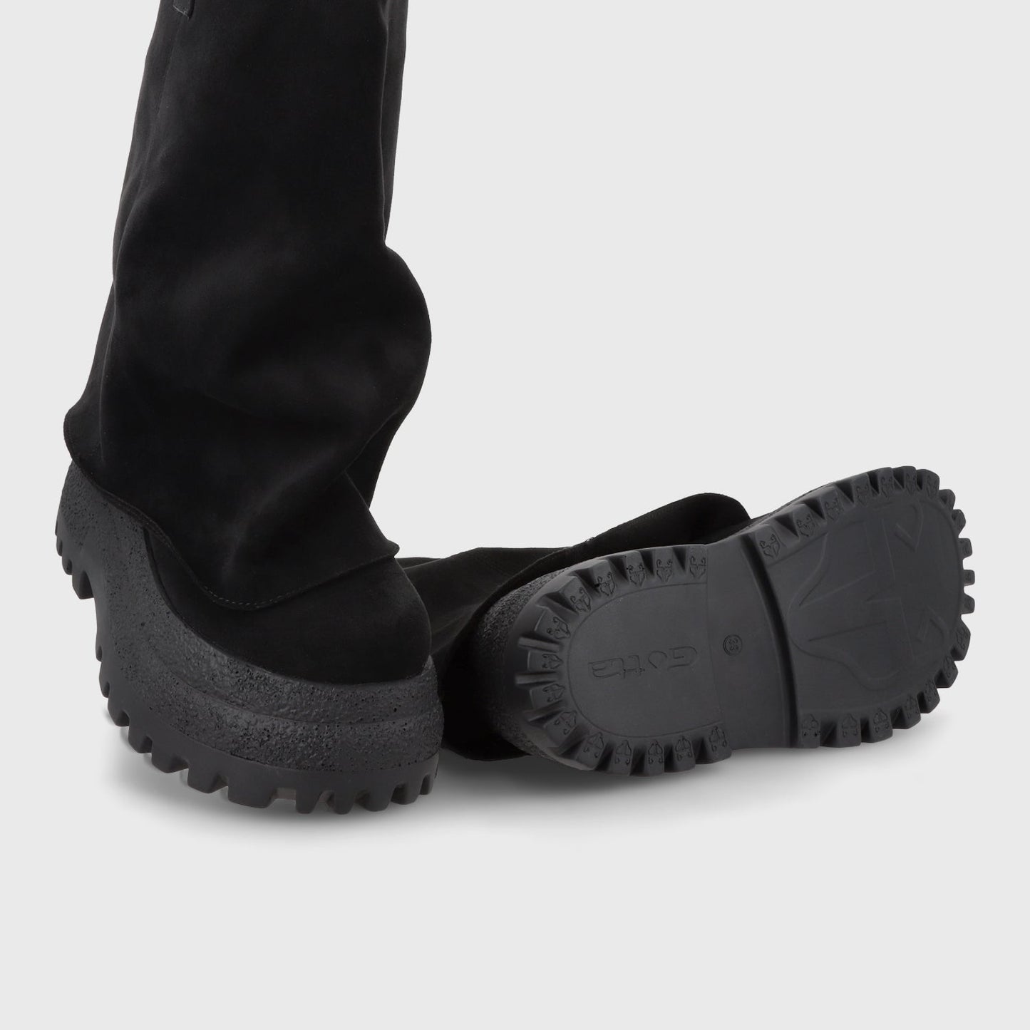 Bota Plataforma Negra Mujer 55291 - Gotta Perú