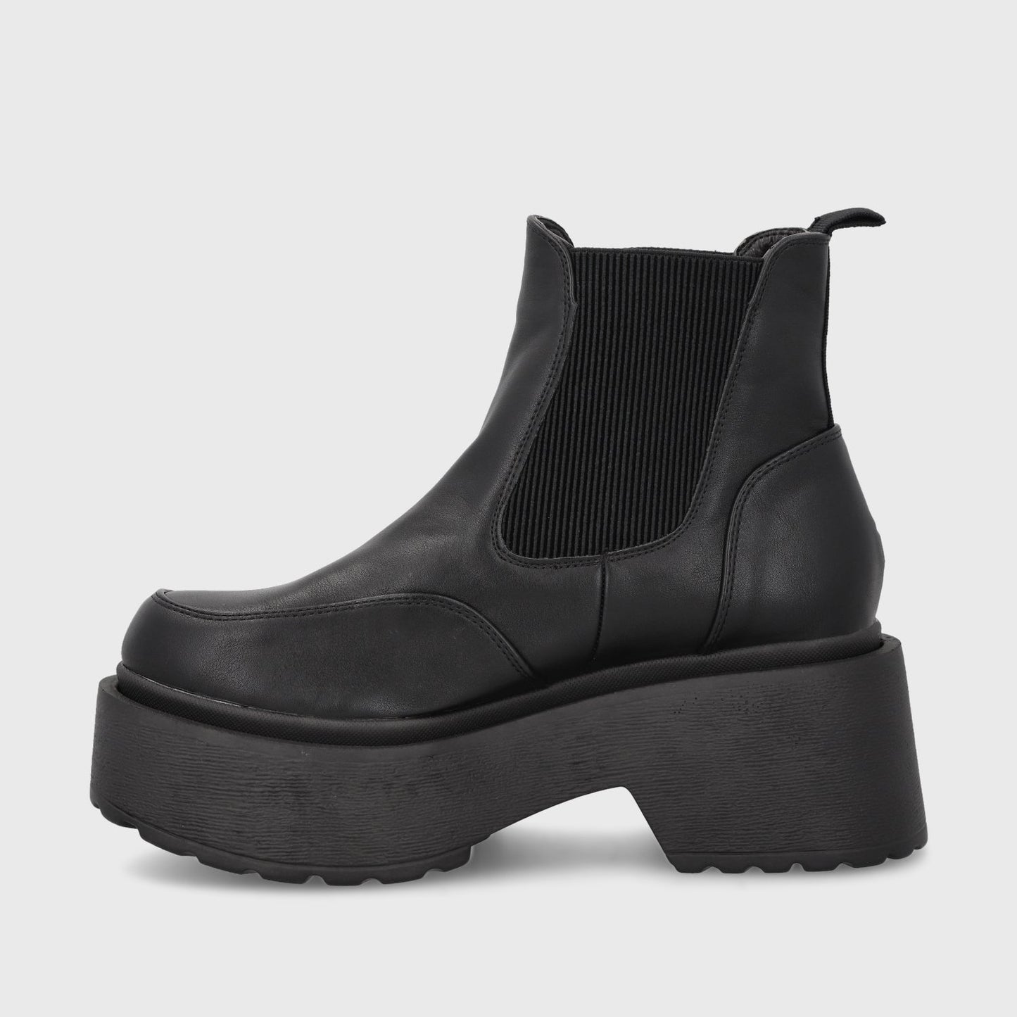 Botín Negro Mujer 35800 - Gotta Perú
