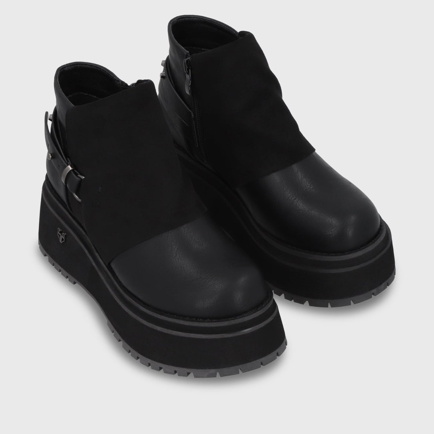 Botin Plataforma Negro Mujer 1509B - Gotta Perú