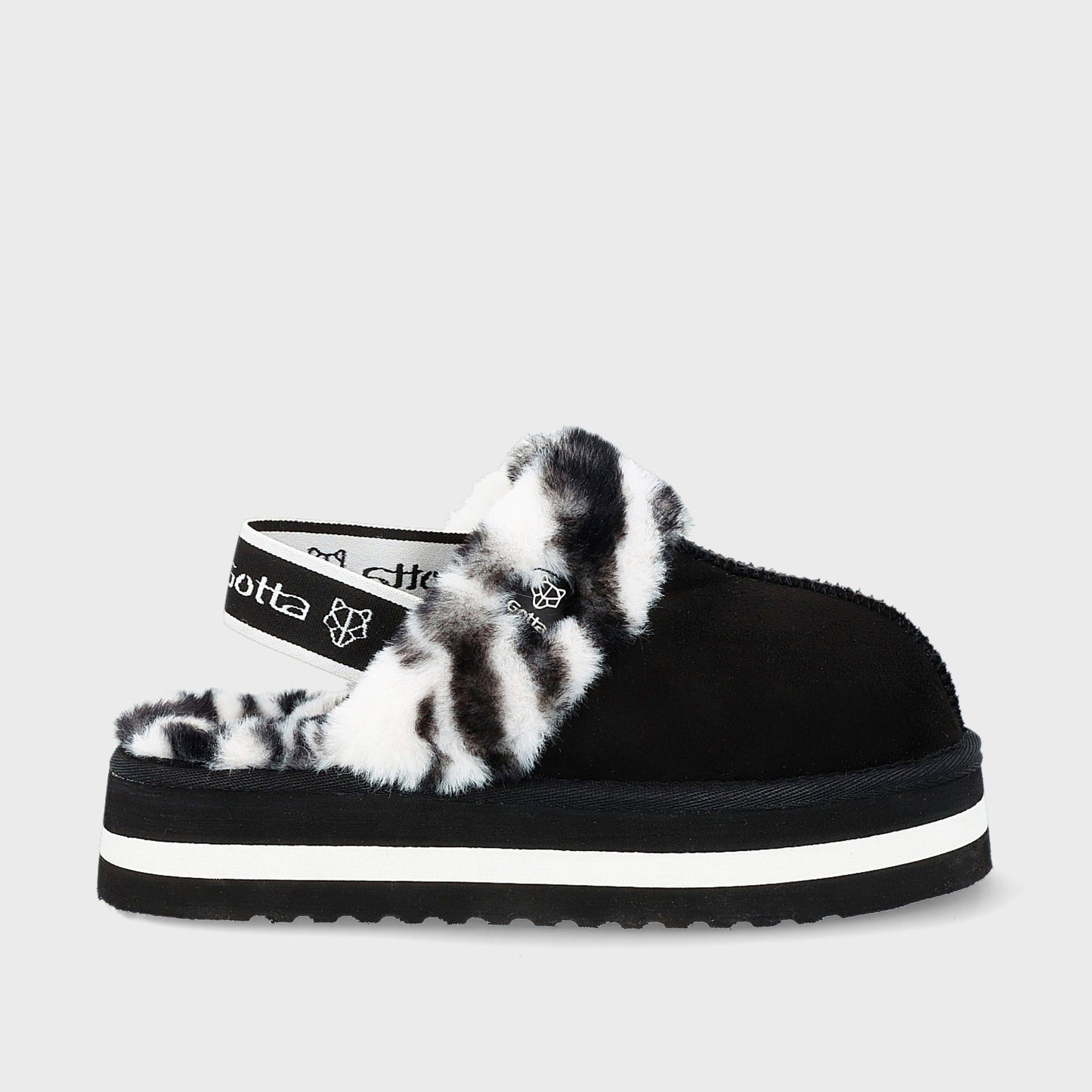 Slipper Negra Mujer 15311