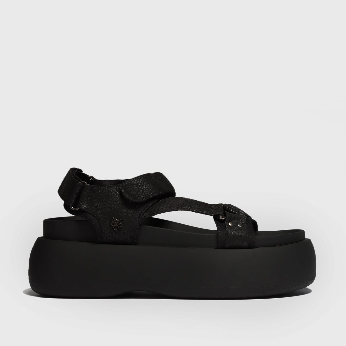 Sandalia Plataforma Negra Mujer 25274