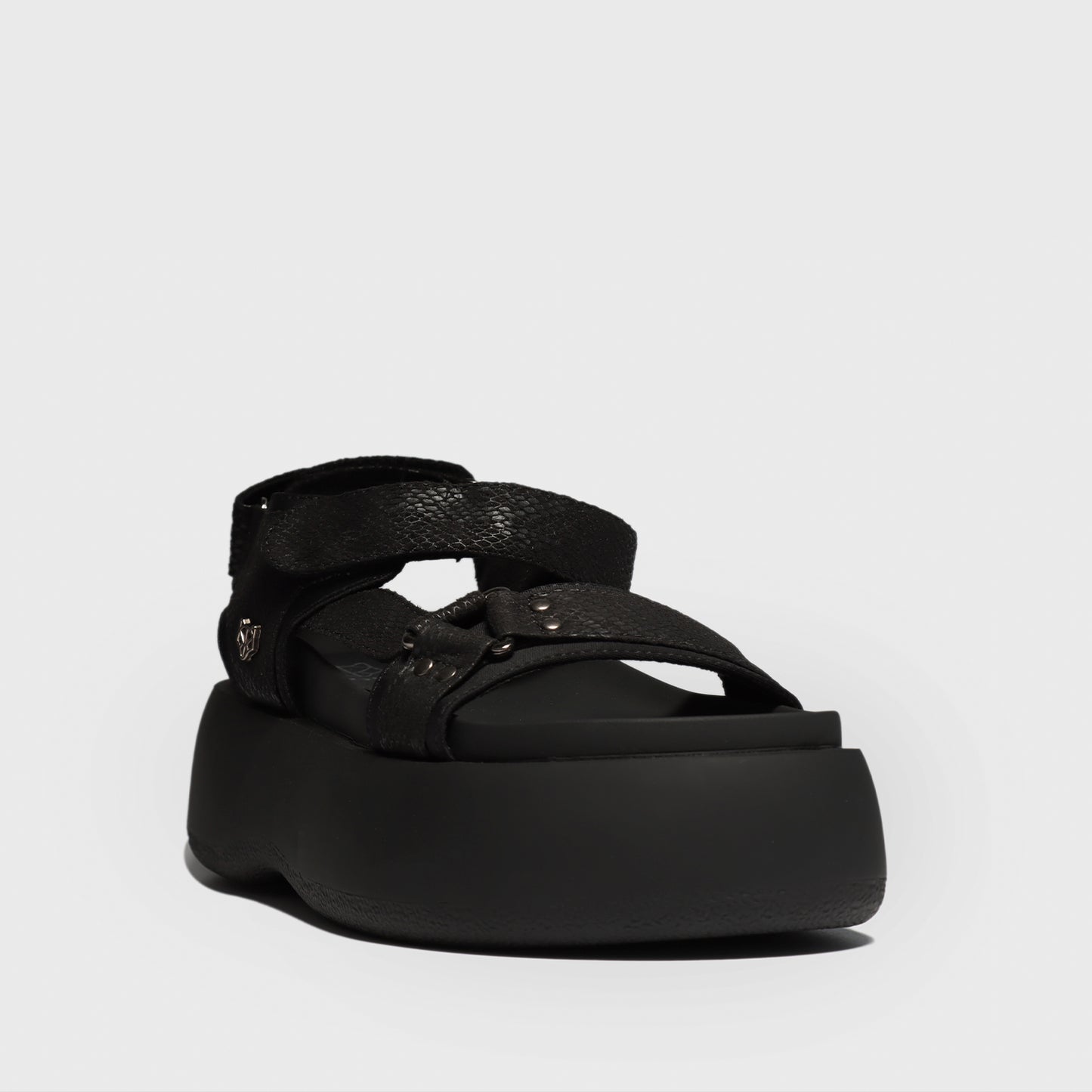 Sandalia Plataforma Negra Mujer 25274