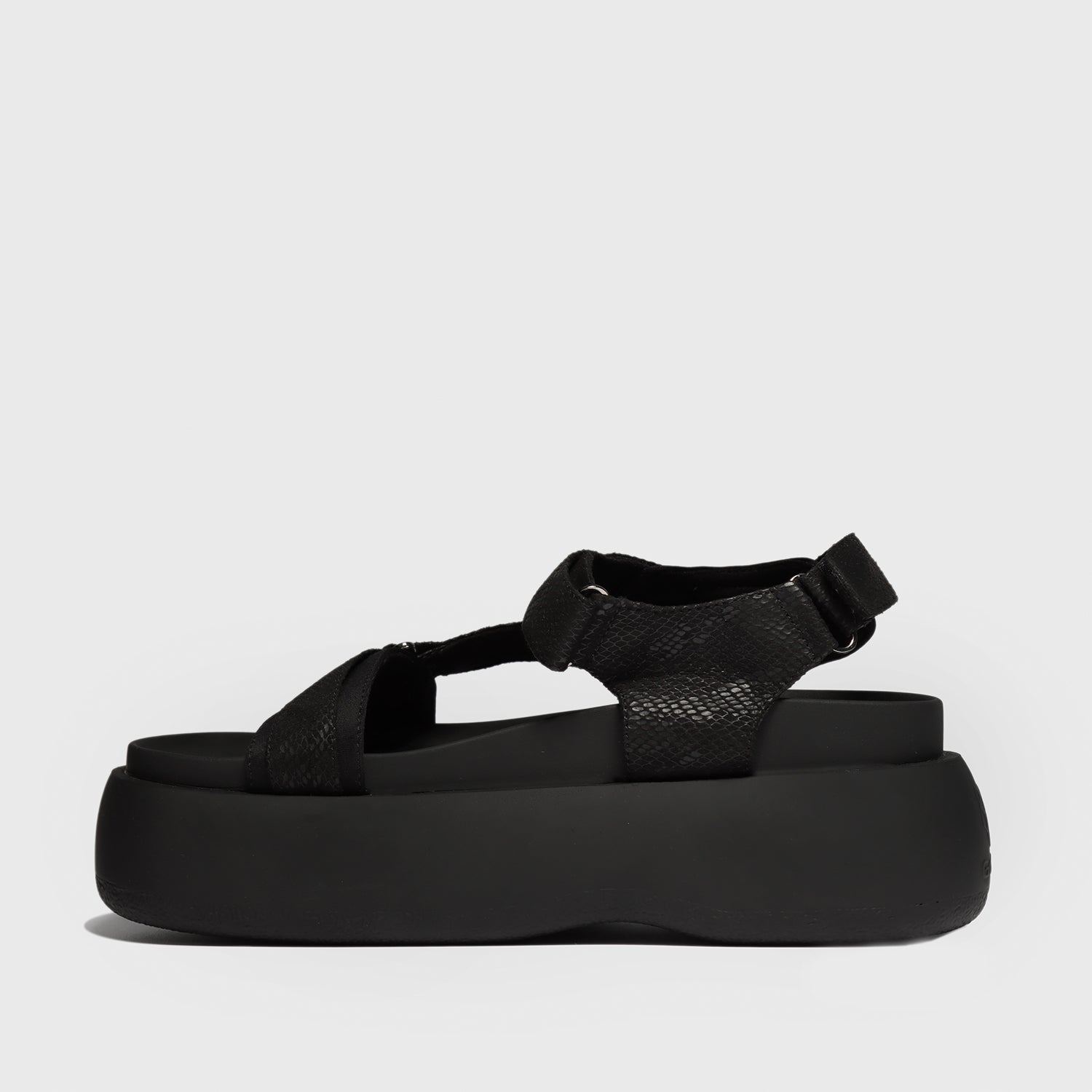 Sandalia Plataforma Negra Mujer 25274