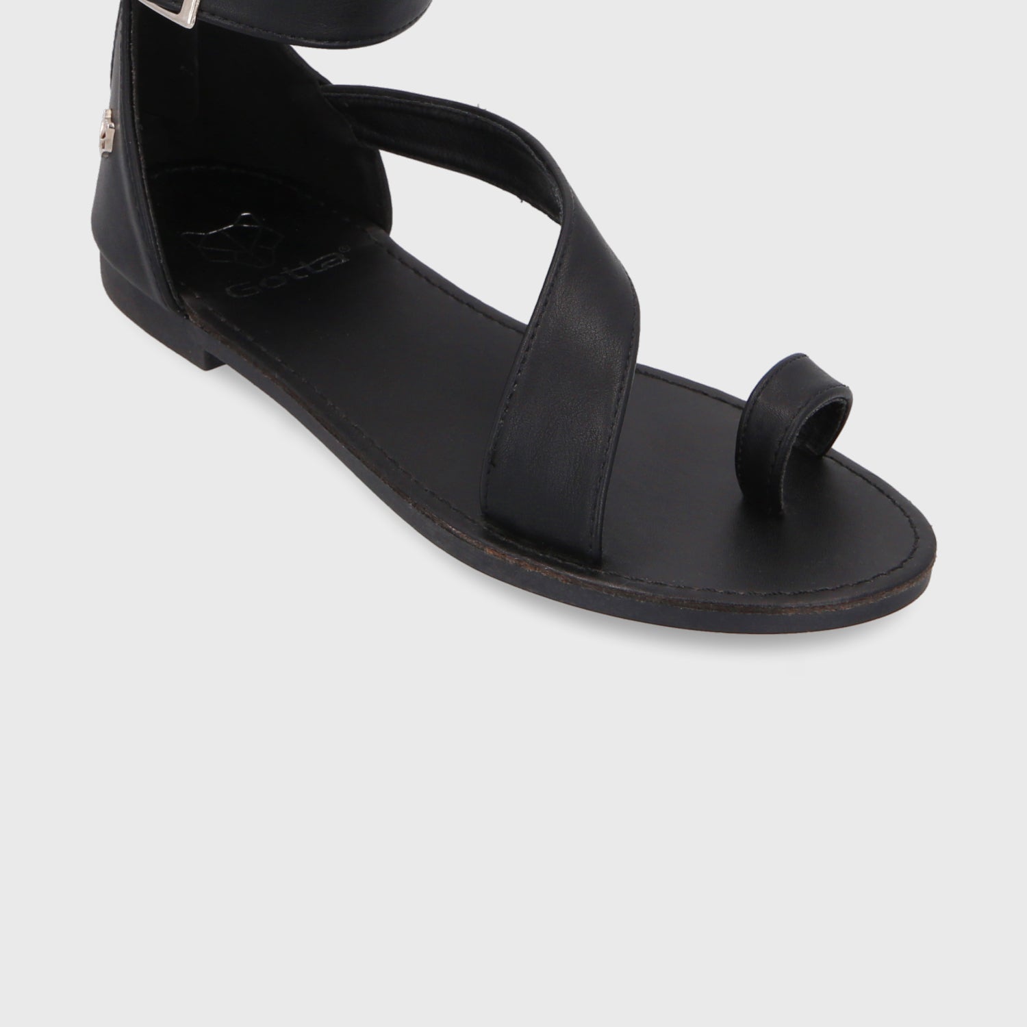 Sandalia Plana Negra Mujer 33711