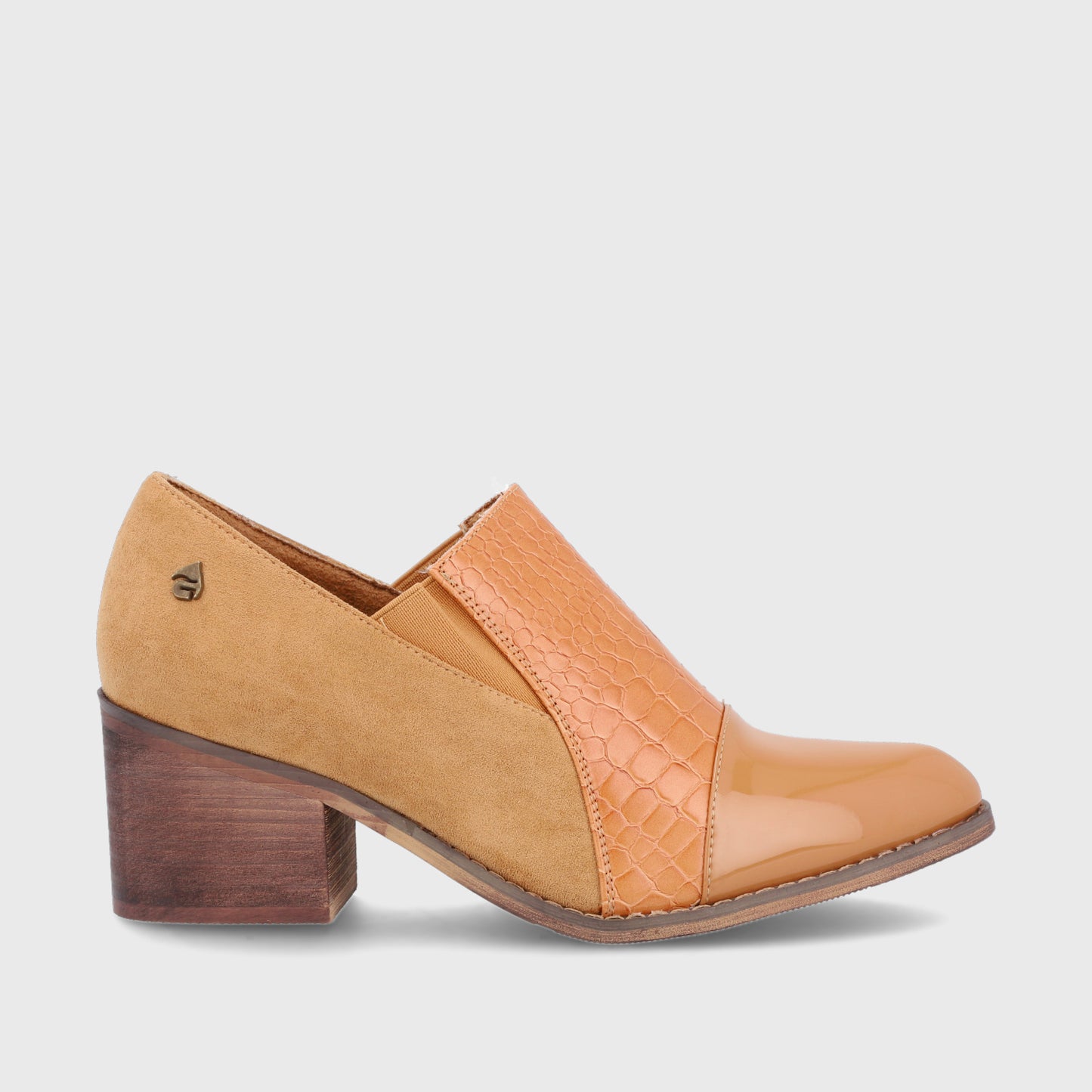 Zapato Taco Camel Mujer 33731