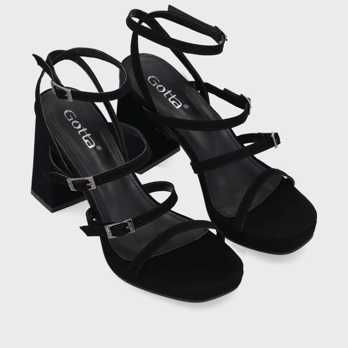 Sandalia Taco Negra Mujer 45901