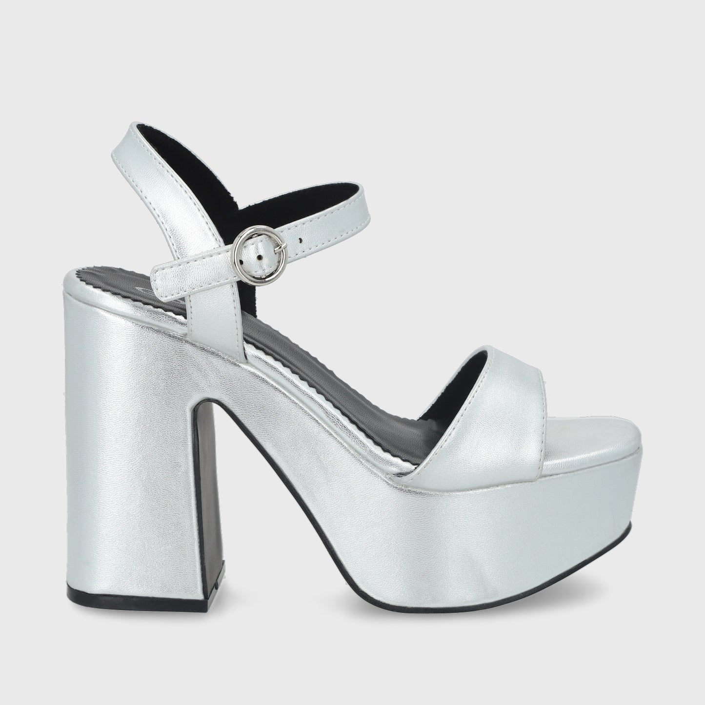 Sandalia Taco Plateada Mujer 45910
