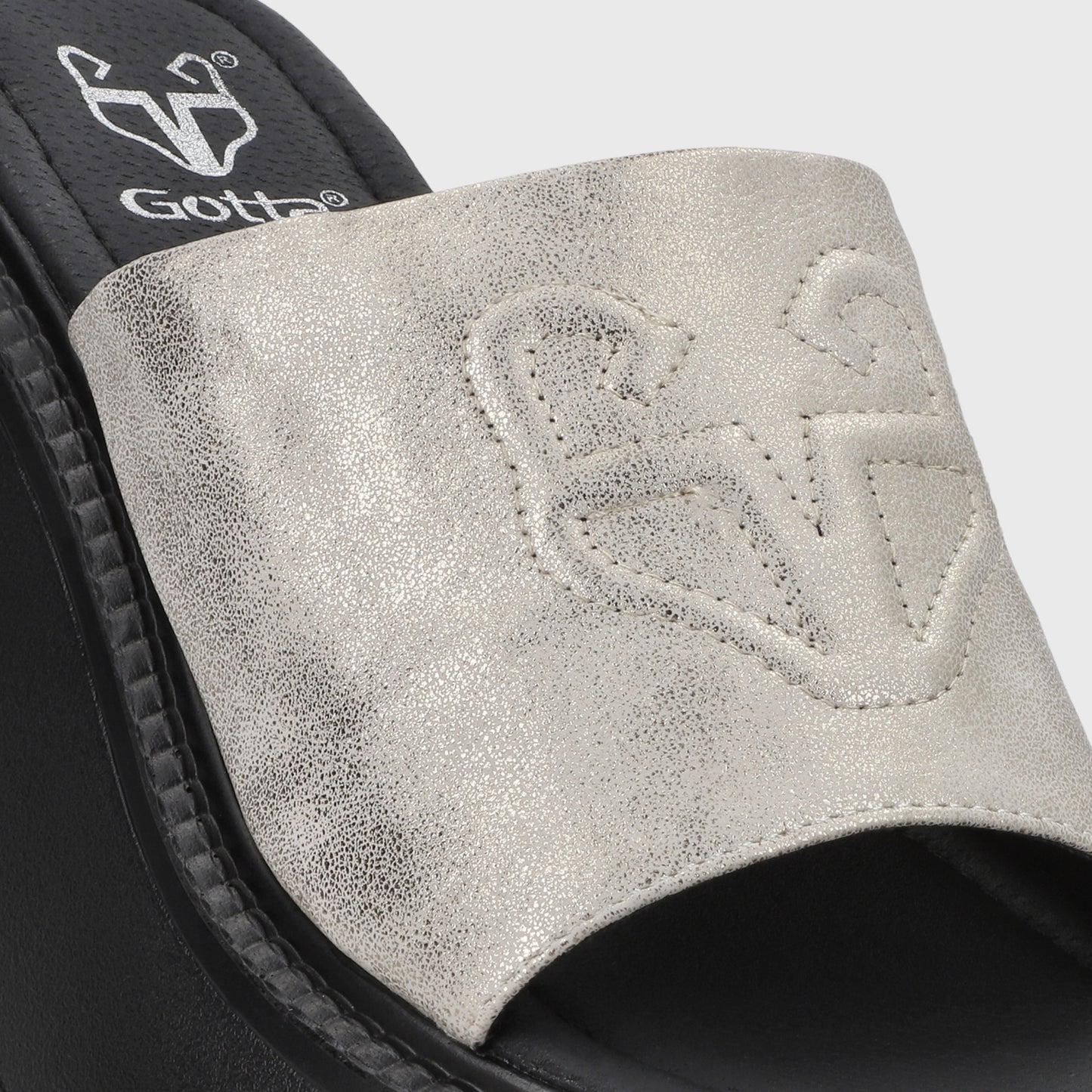 Sandalia Plataforma Oro Mujer 53720