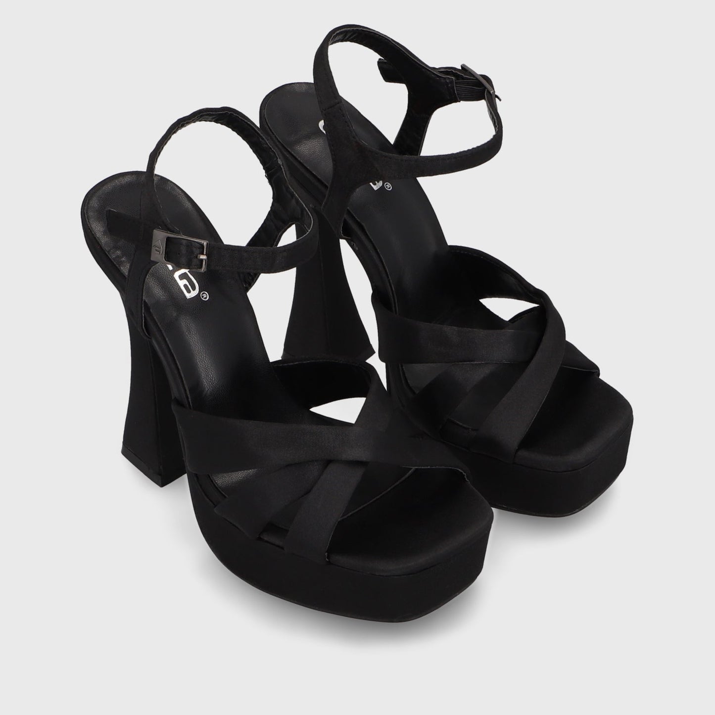 Sandalia Negra Mujer 45941 - Gotta Perú