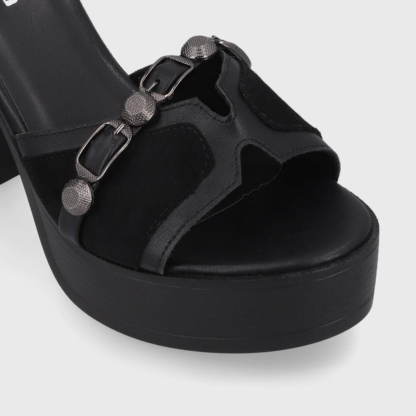 Sandalia Negra Mujer 45963 - Gotta Perú