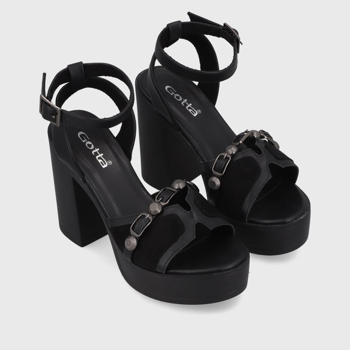 Sandalia Negra Mujer 45963 - Gotta Perú
