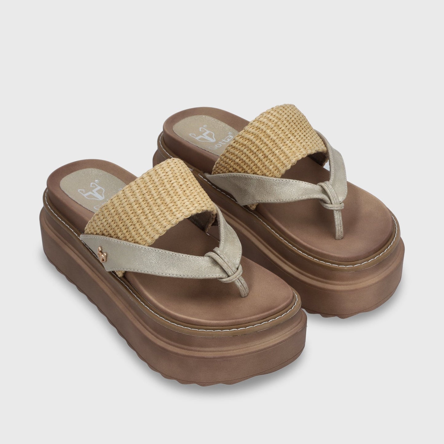 Sandalia Plataforma Beige Mujer 25234 - Gotta Perú