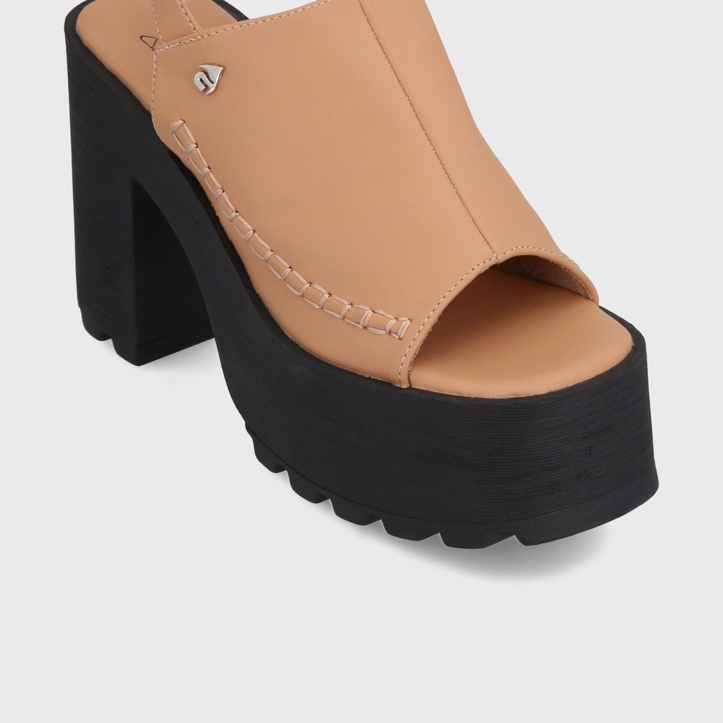 Sandalia Plataforma Camel Mujer 35283 - Gotta Perú