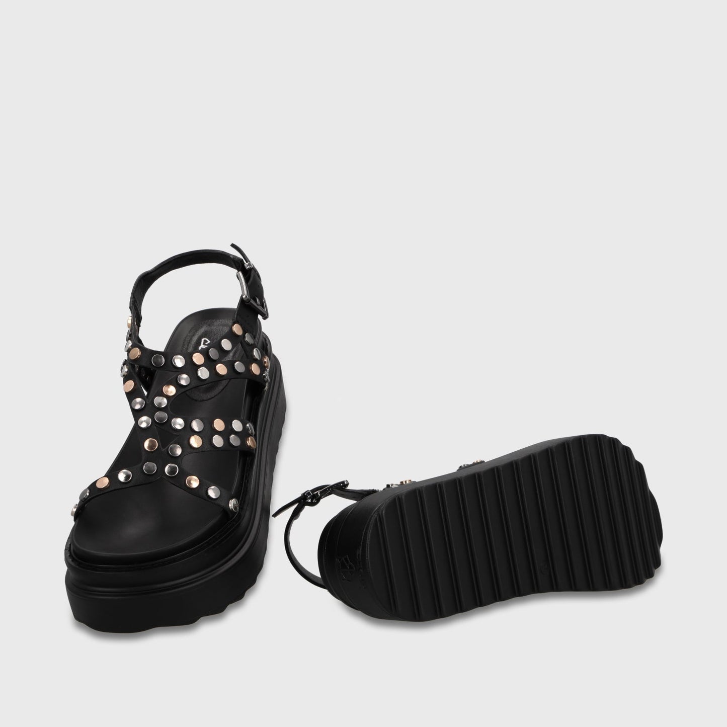 Sandalia Plataforma Negra Mujer 25236 - Gotta Perú