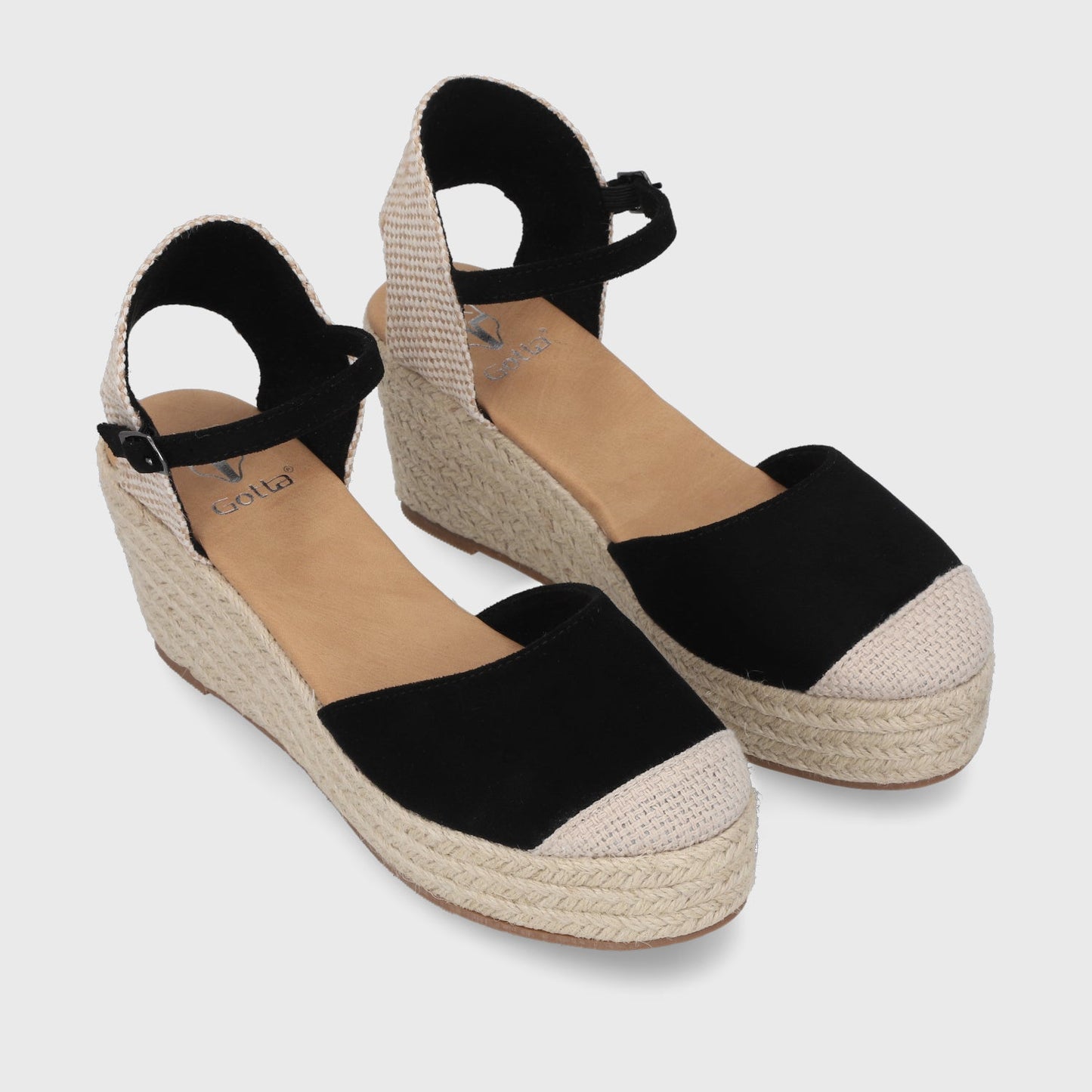Sandalia Yute Negra Mujer 45711 - Gotta Perú