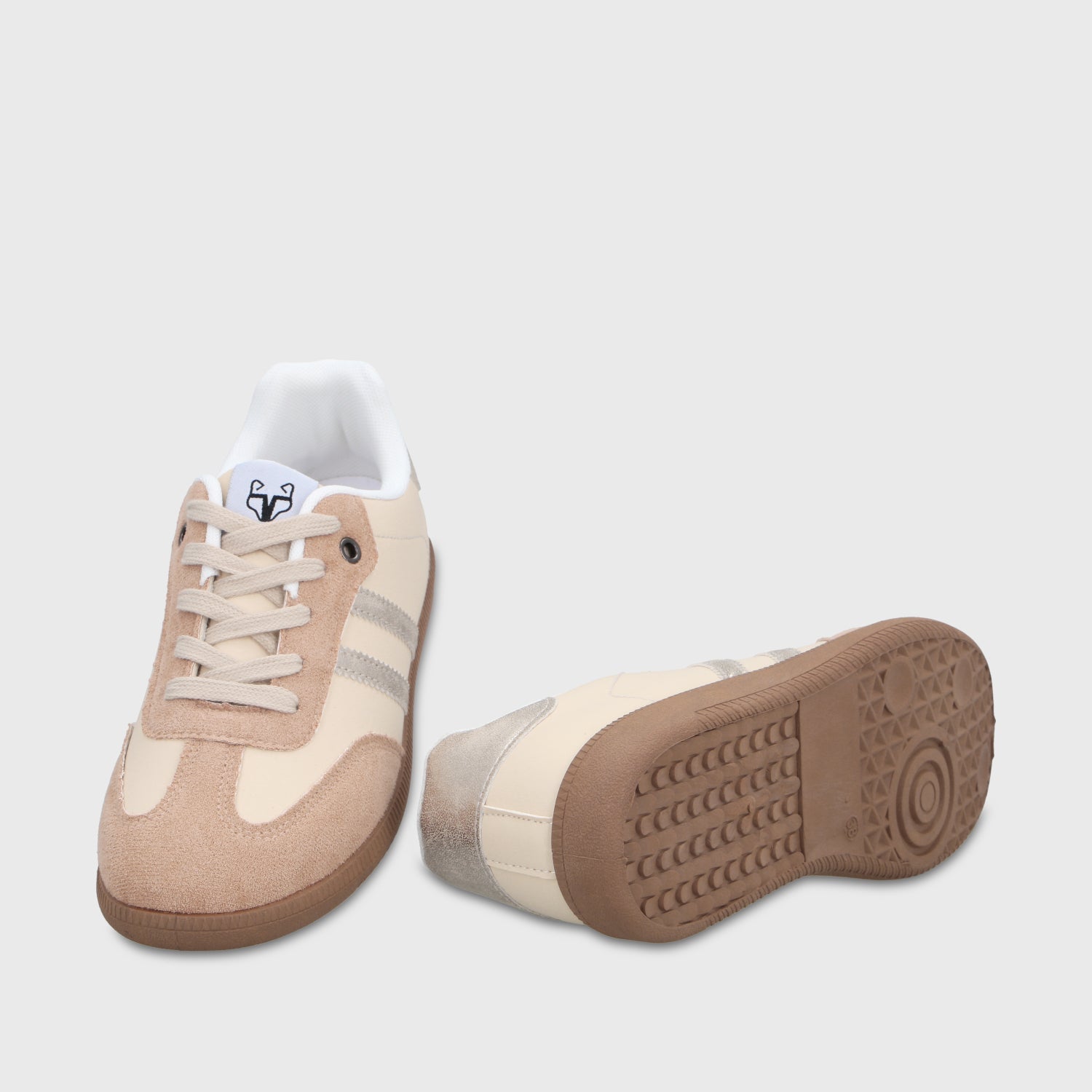 Zapatilla Beige Mujer 48061 - Gotta Perú