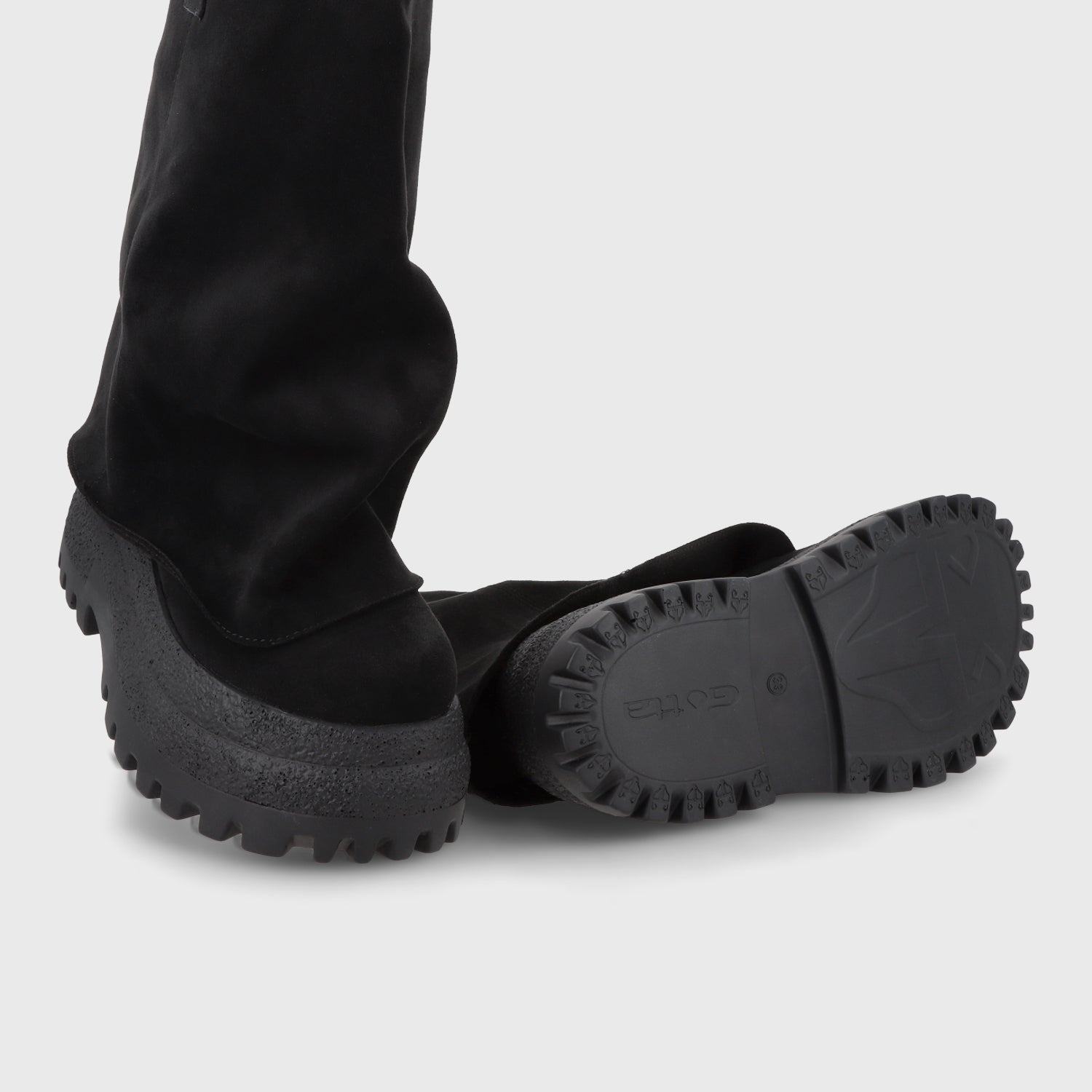 Bota Plataforma Negra Mujer 55291 - Gotta Perú