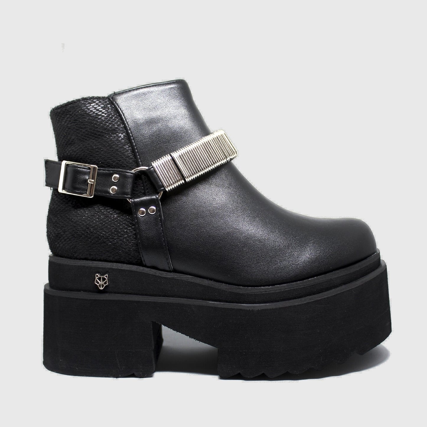 Botín Negro Mujer 15883 - Gotta Perú