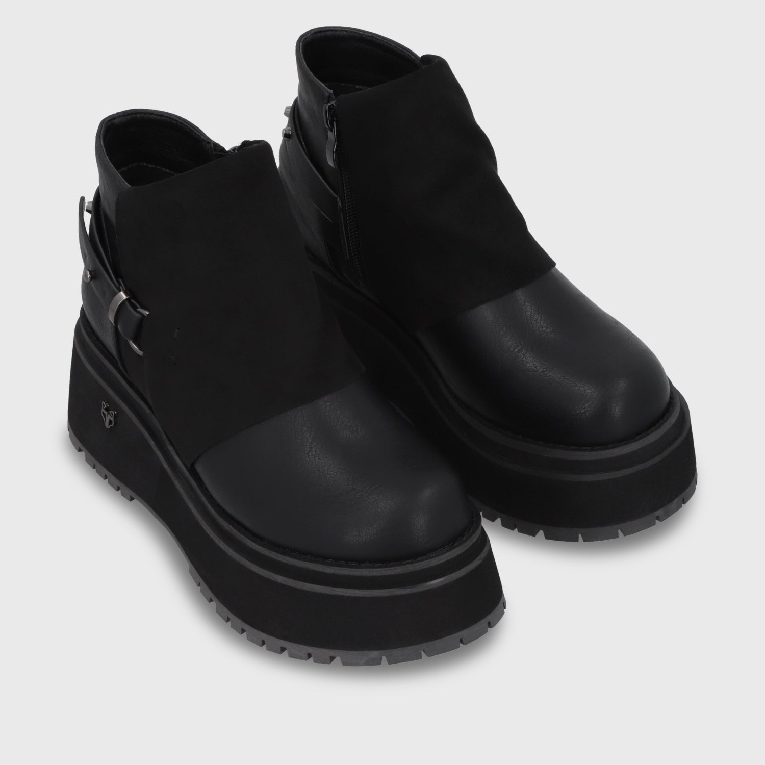 Botin Plataforma Negro Mujer 1509B - Gotta Perú