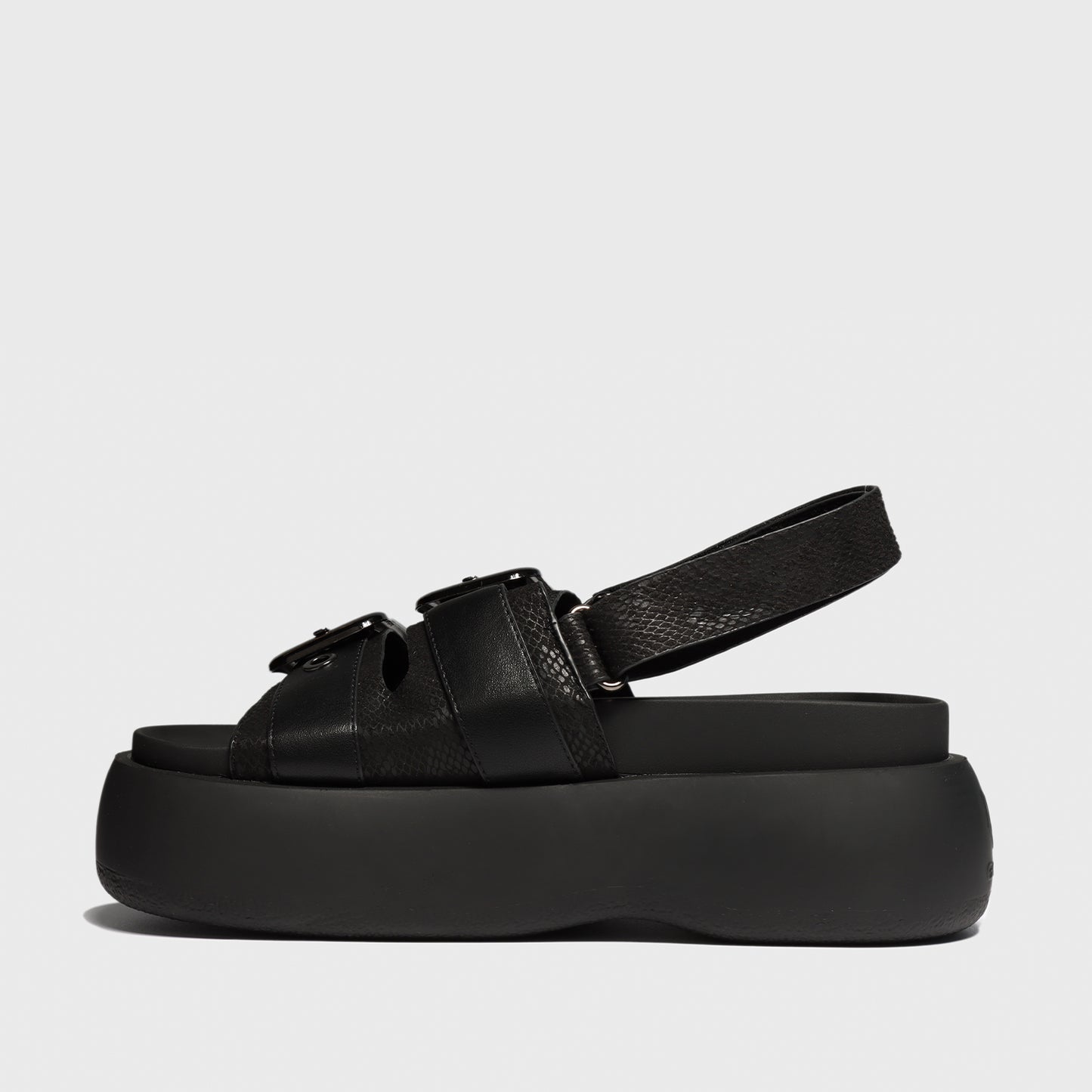 Sandalia Plataforma Negra Mujer 25270