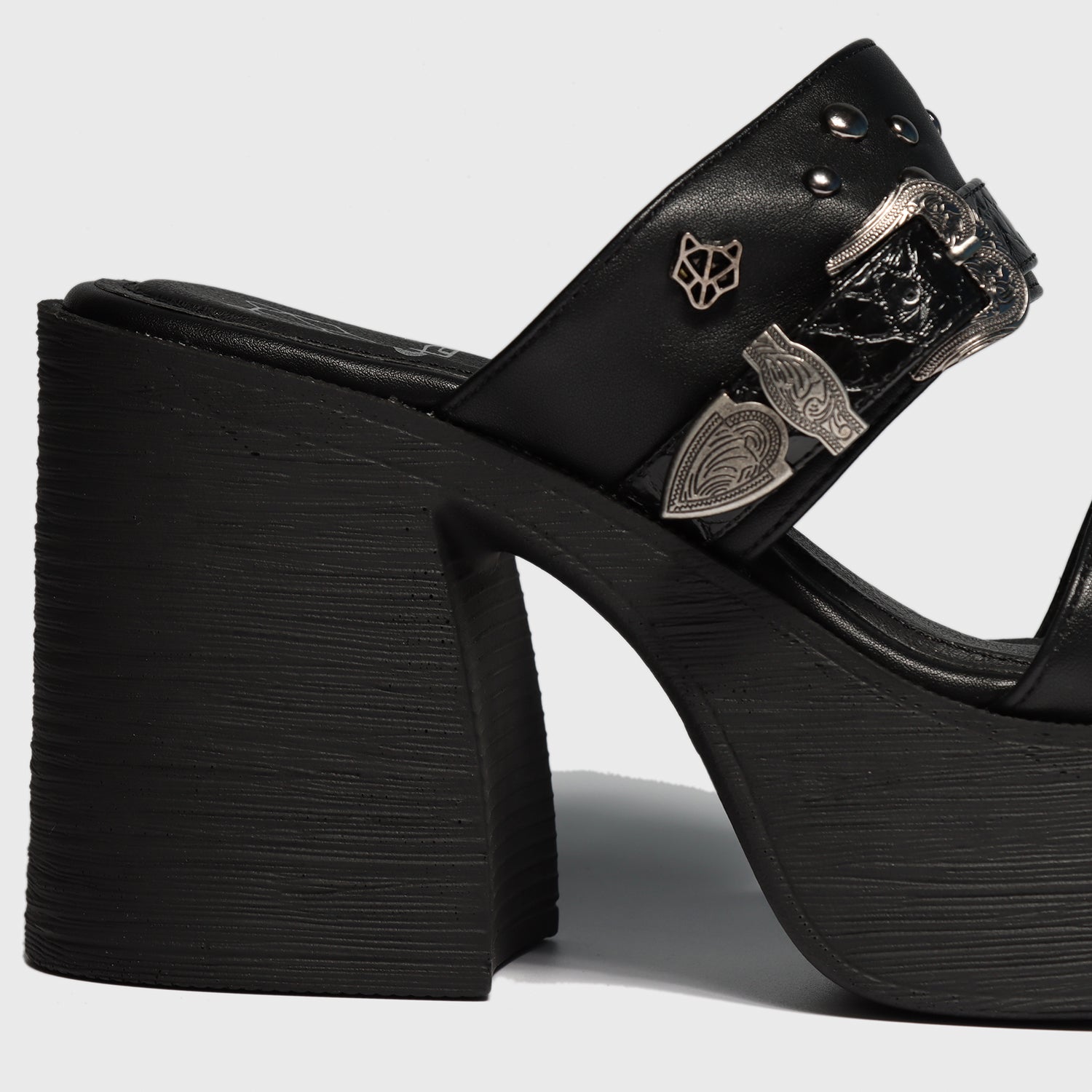Sandalia Negra Mujer 25411