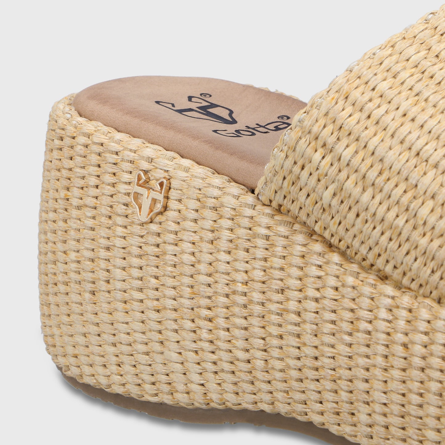 Sandalia Plataforma Beige Mujer 45824