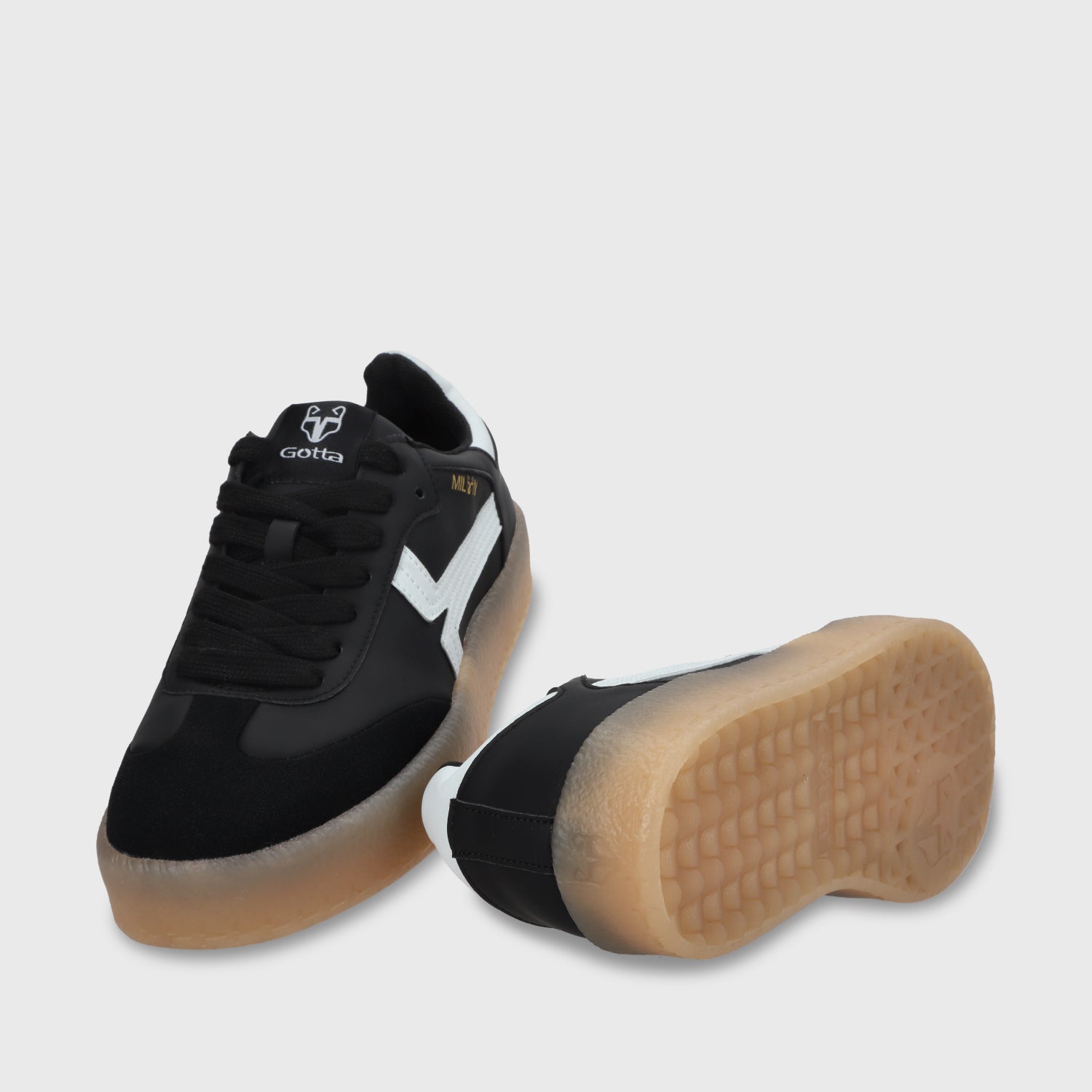 Zapatilla Milan Negra Mujer 53740
