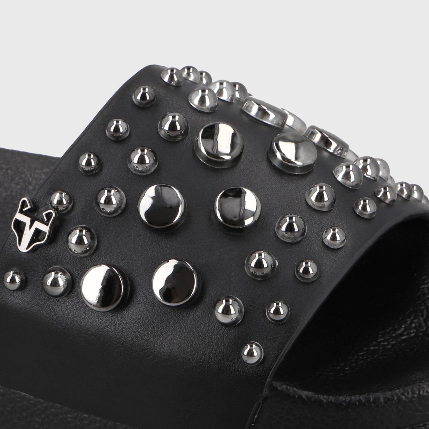 Sandalia Plataforma Negra Mujer 64020