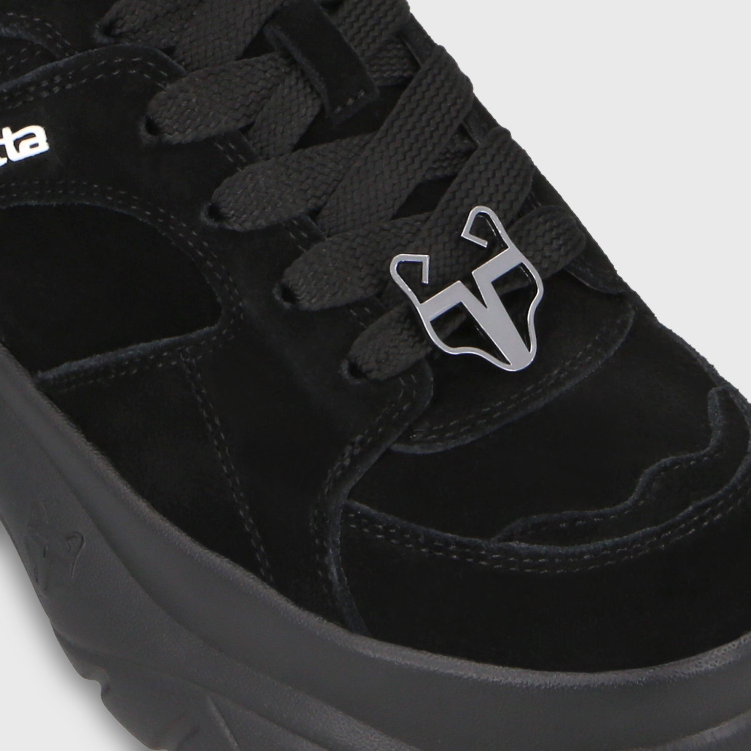 Zapatilla Plataforma Negra Mujer 9724A